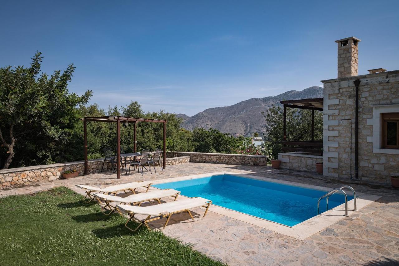 Koules Estate, With Private Pools & Bbq - Embracing Nature, By Thinkvilla Argouli Exterior foto