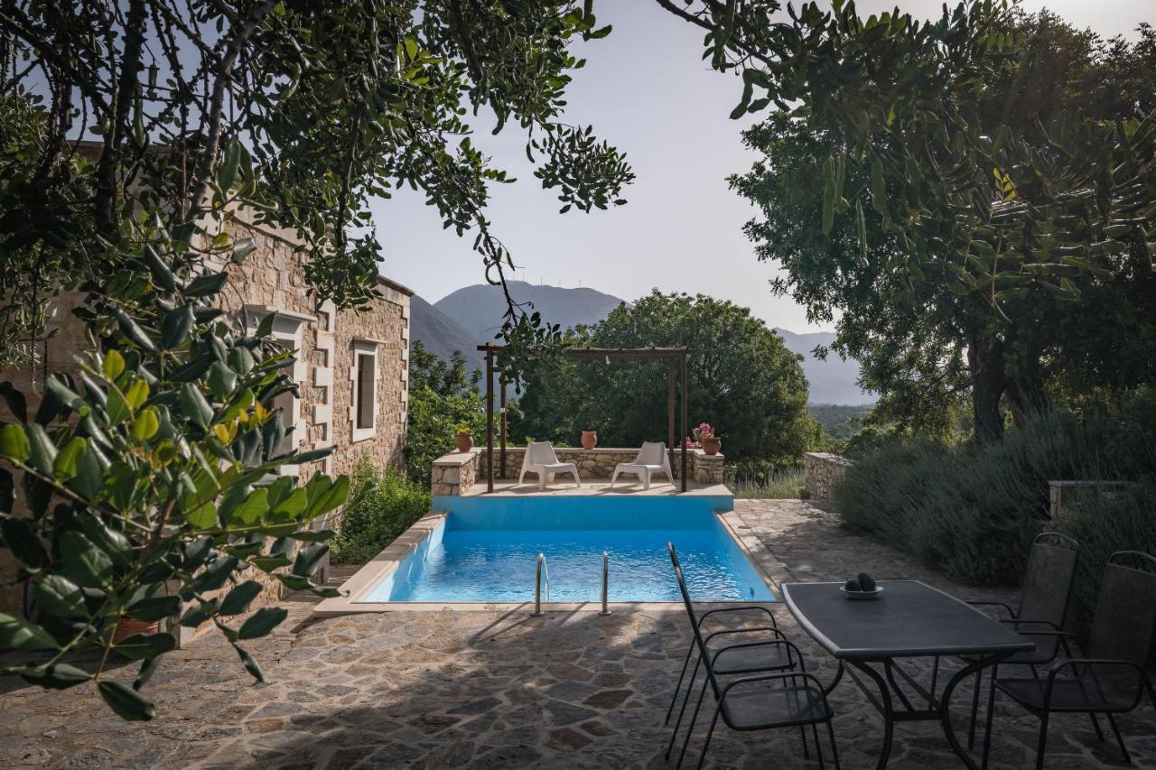 Koules Estate, With Private Pools & Bbq - Embracing Nature, By Thinkvilla Argouli Exterior foto